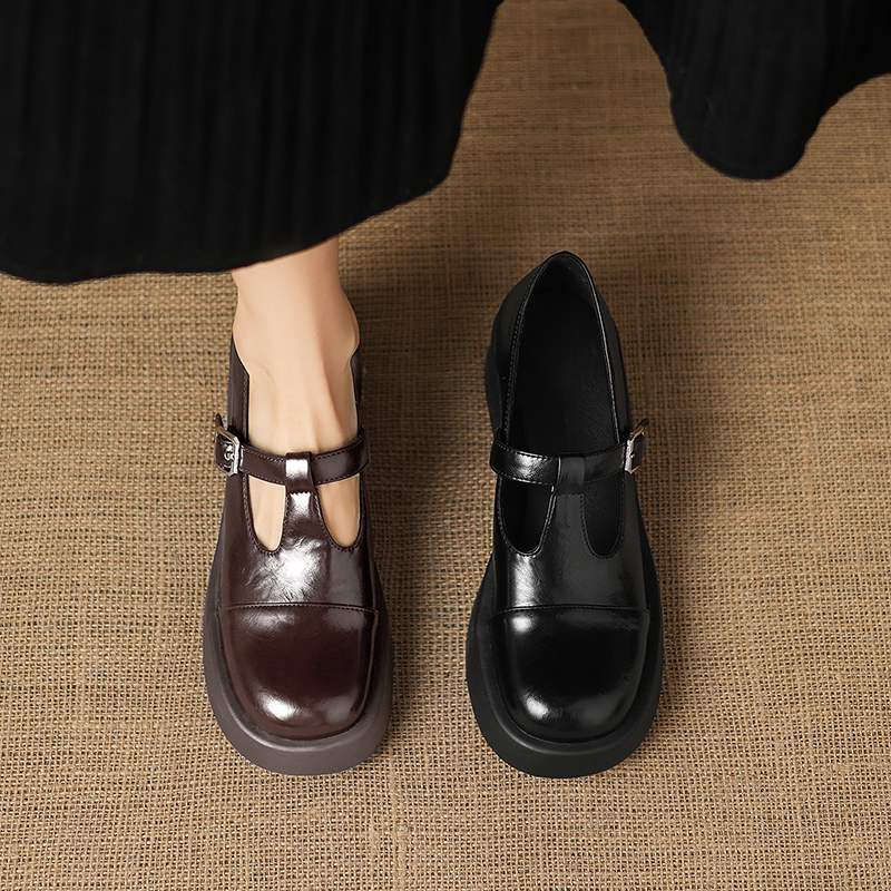 Krazing Pot Microfiber Round T - Oxford Lace Up Women review and price