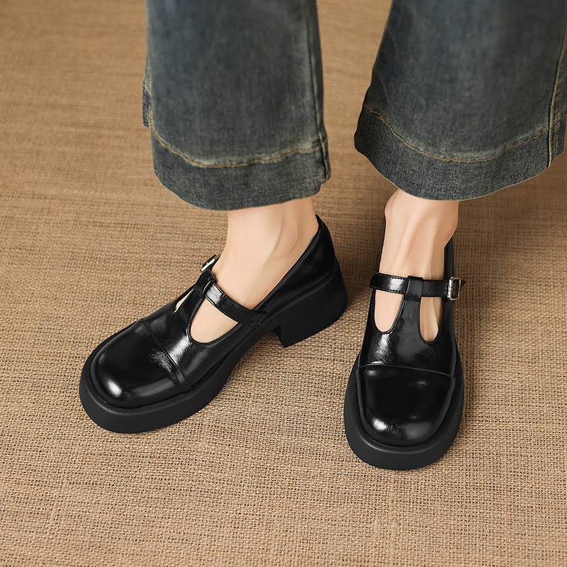 Krazing Pot Microfiber Round T - Oxford Lace Up Women review and price